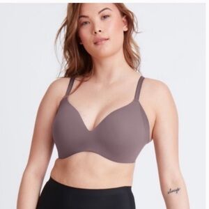 Knix NEW Wingwoman Wireless Comfort Bra Molded Cups Wing Support 8 Violet Dusk